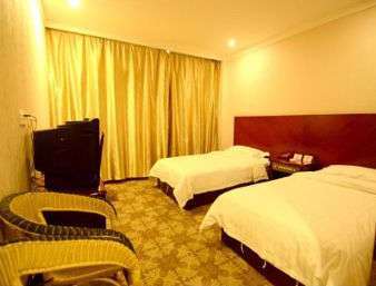 Super 8 By Wyndham Pingyao Railway Station Shun Cheng Lu Otel Oda fotoğraf